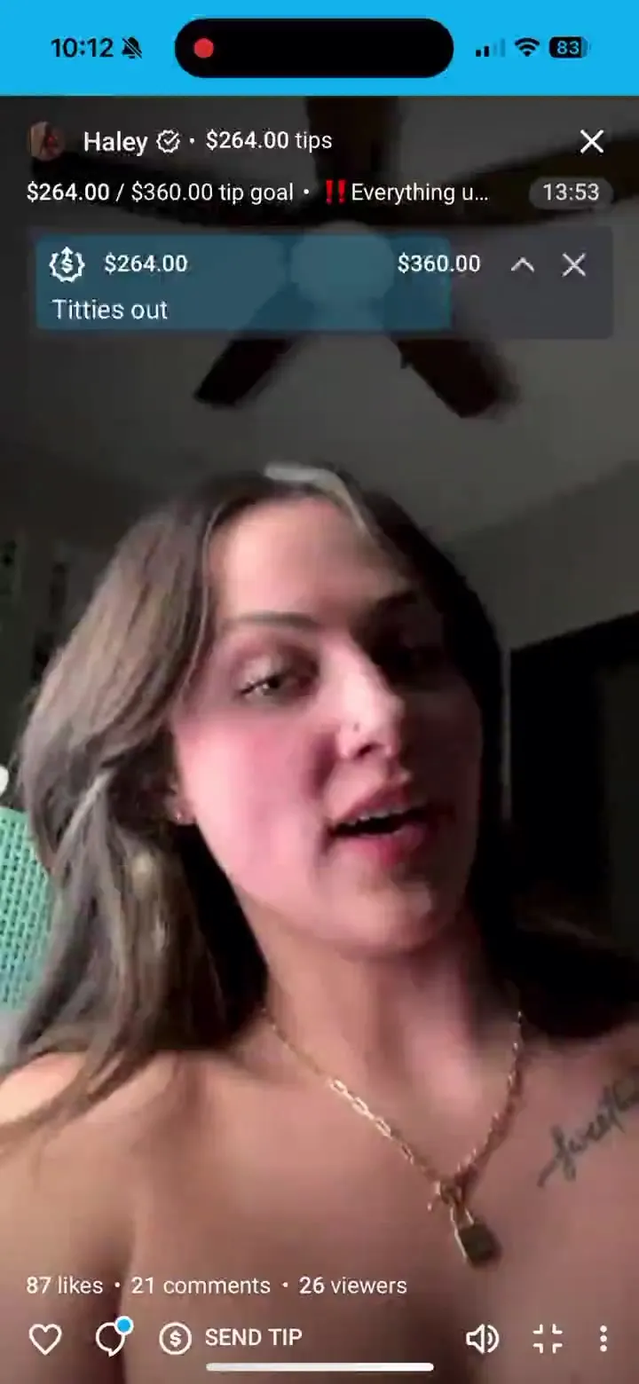 Haleymihm flashes her big tits for tips and chat cheers her on