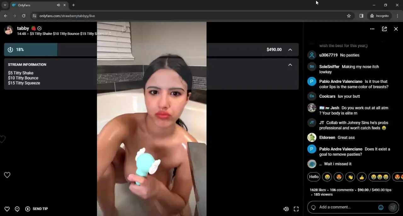 Sloppy-throated Tabby gags on a pink dildo in the tub while chat watches