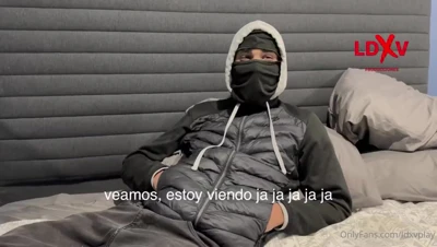 Ldxvplay moans and squirms as a masked guy deepthroats that horny cock