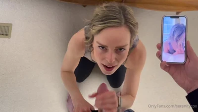 Tie-dye sports bra and leggings, Serenitycox jacks off a filthy cock with a grin